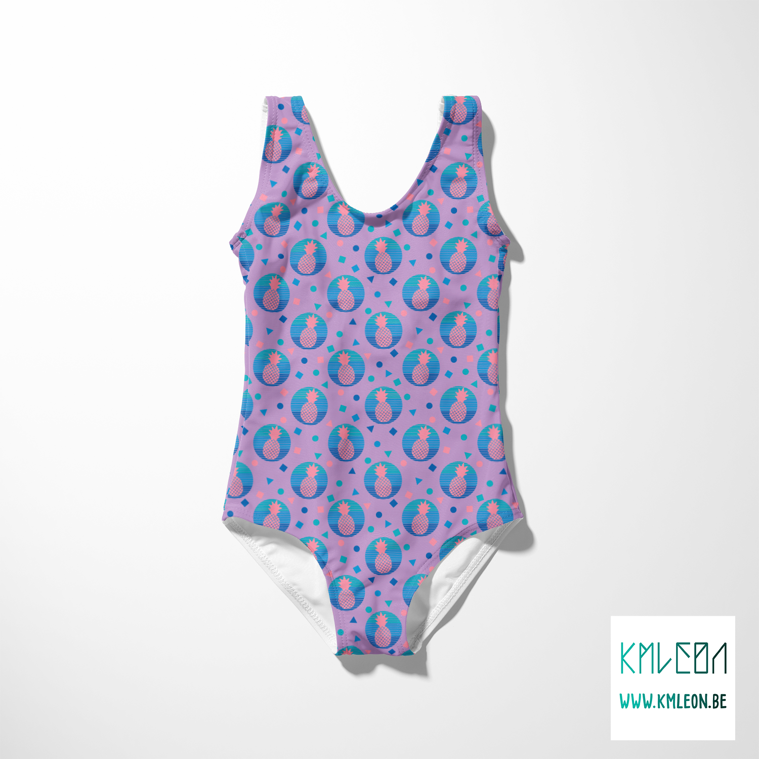 Roze ananassen en blauwe cirkels stof