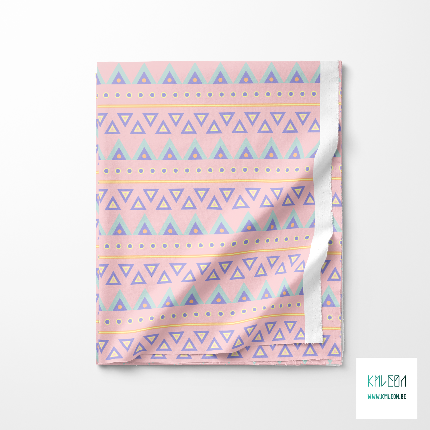 Gele, paarse, blauwe en oranje cirkels en driehoeken stof