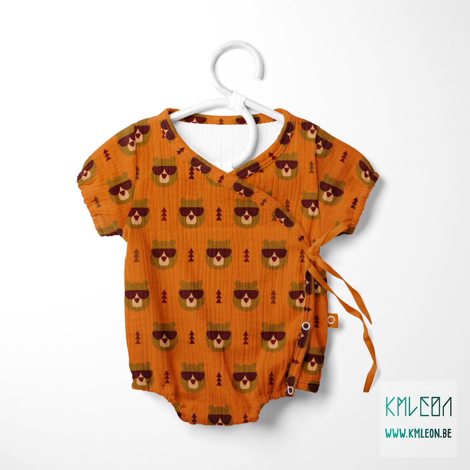 Beren met zonnebrillen stof