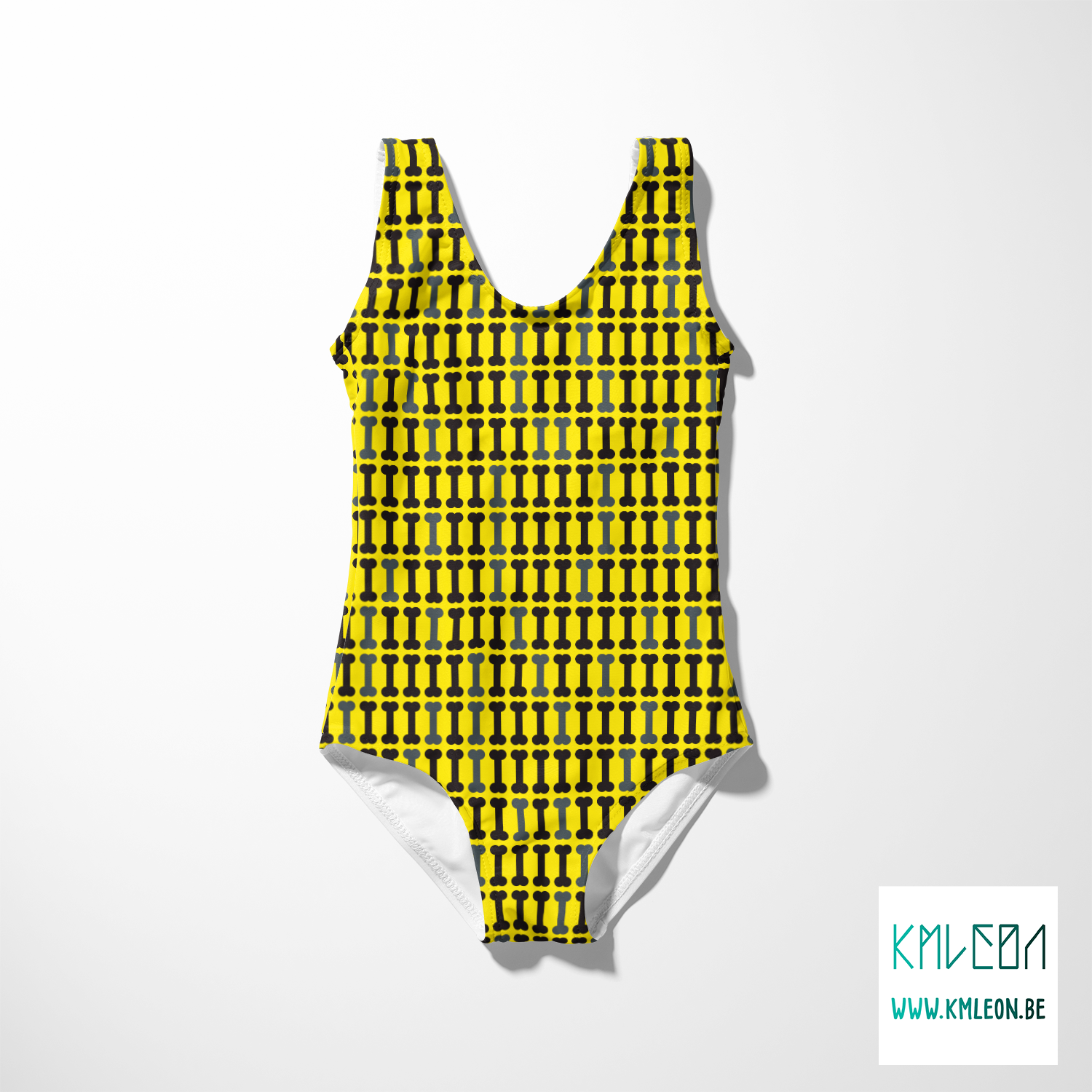 Zwarte en grijze botten stof