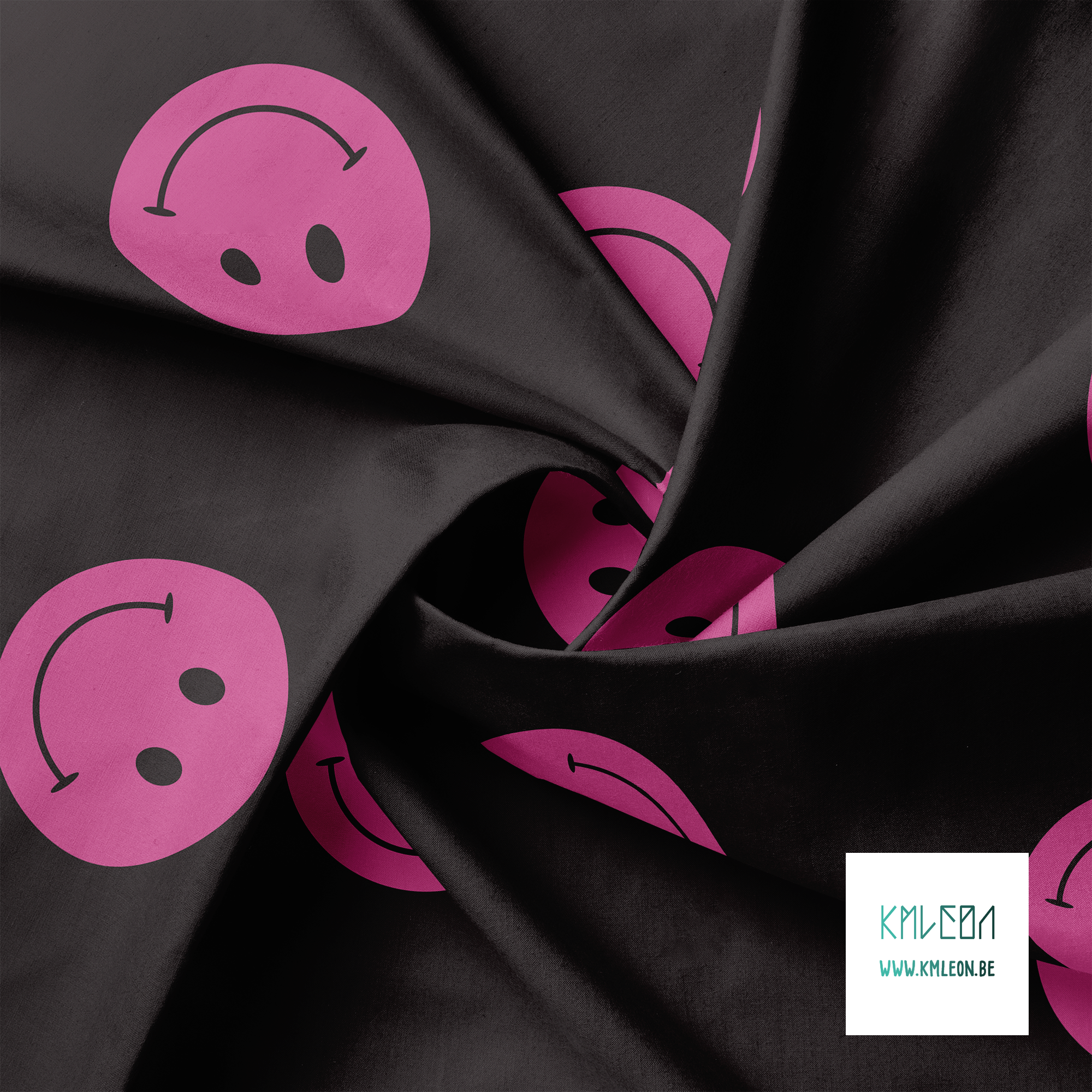 Grote roze smileys stof