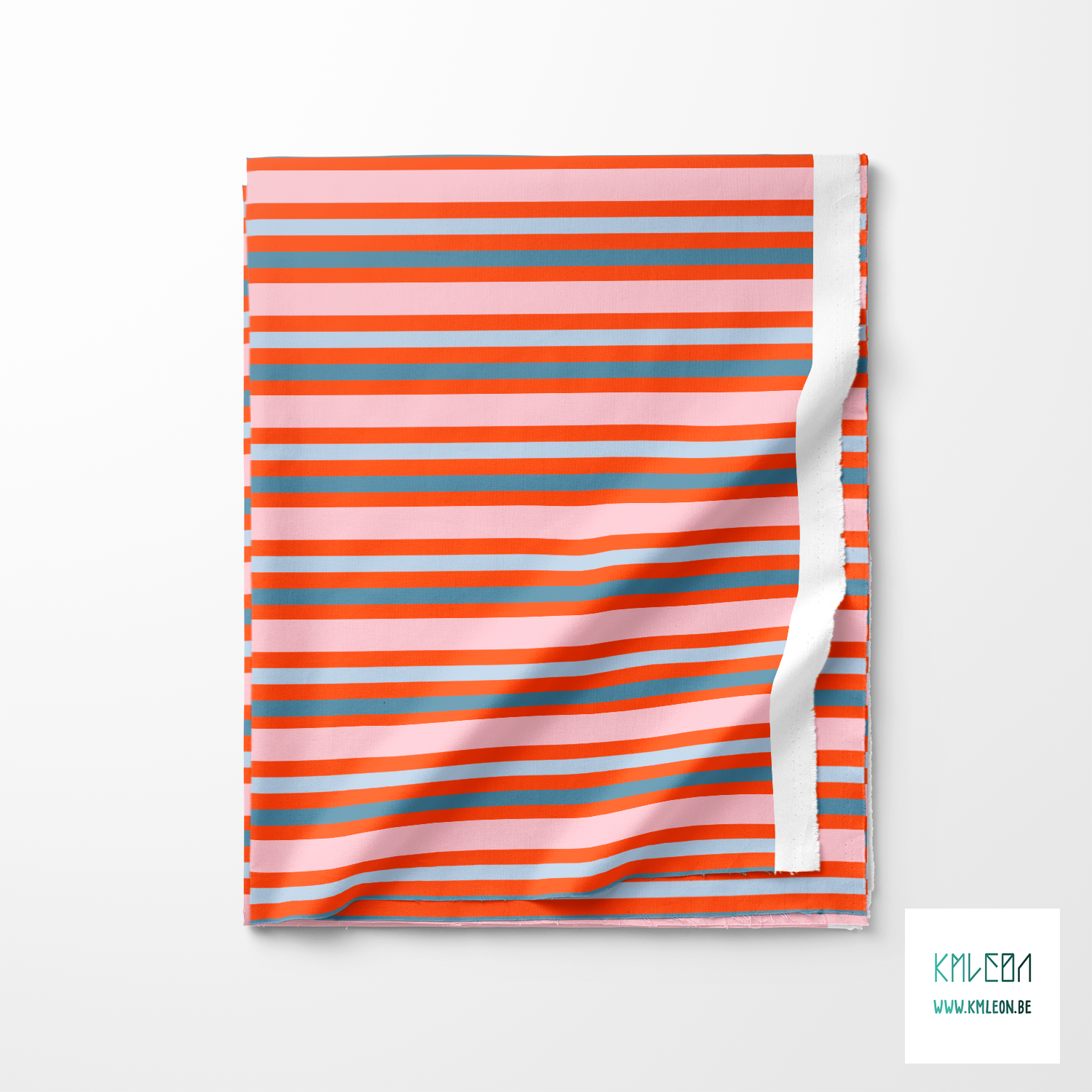 Horizontale strepen in blauw en roze stof