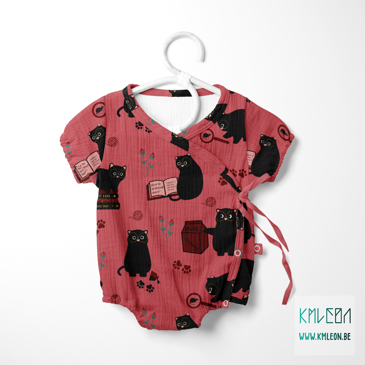 Katten, boeken en kattenkruid stof