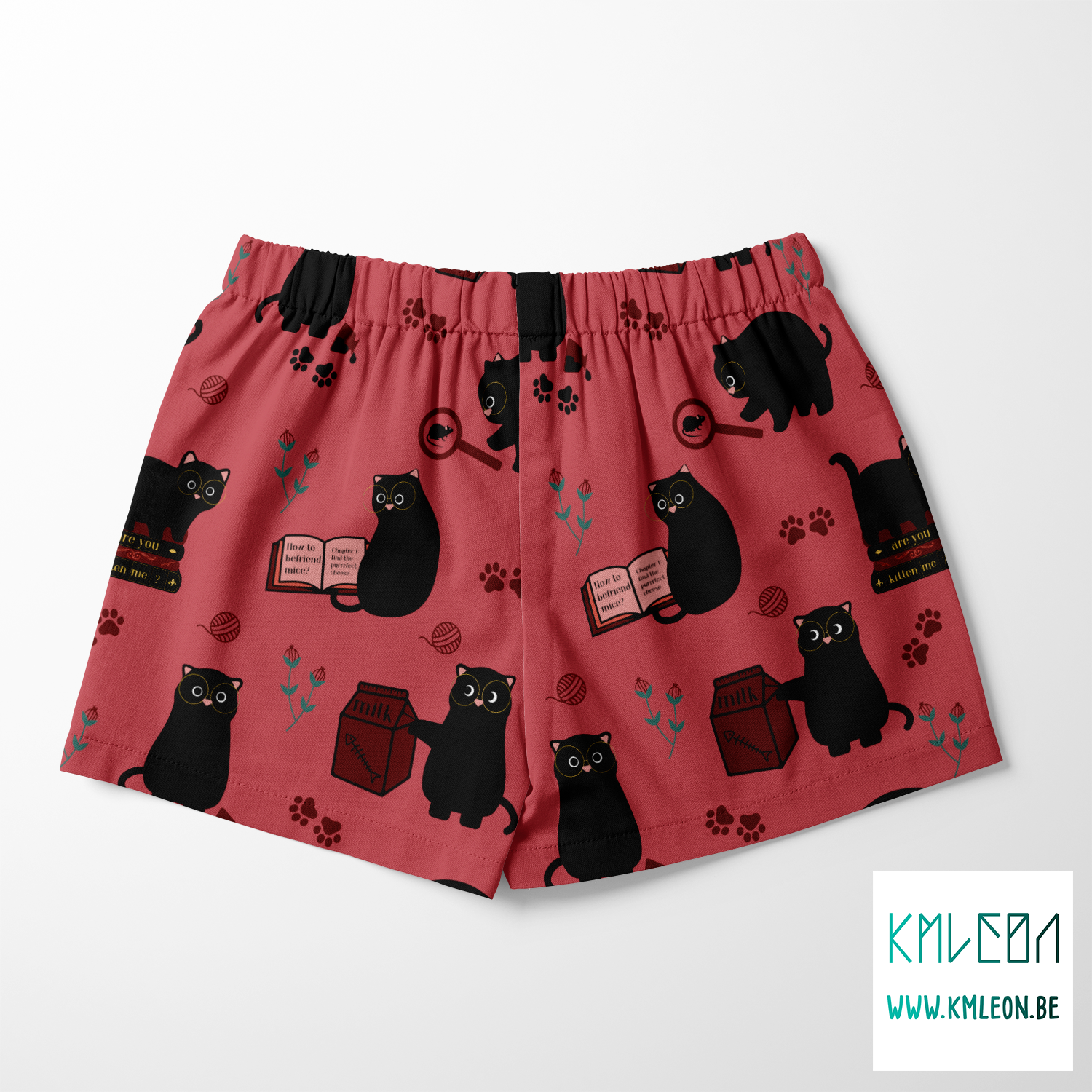 Katten, boeken en kattenkruid stof