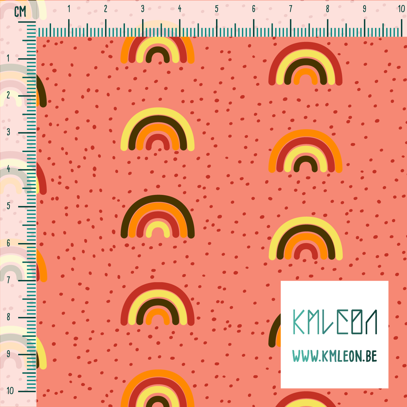 Oranje, bruine, gele en rode regenbogen en stippen stof