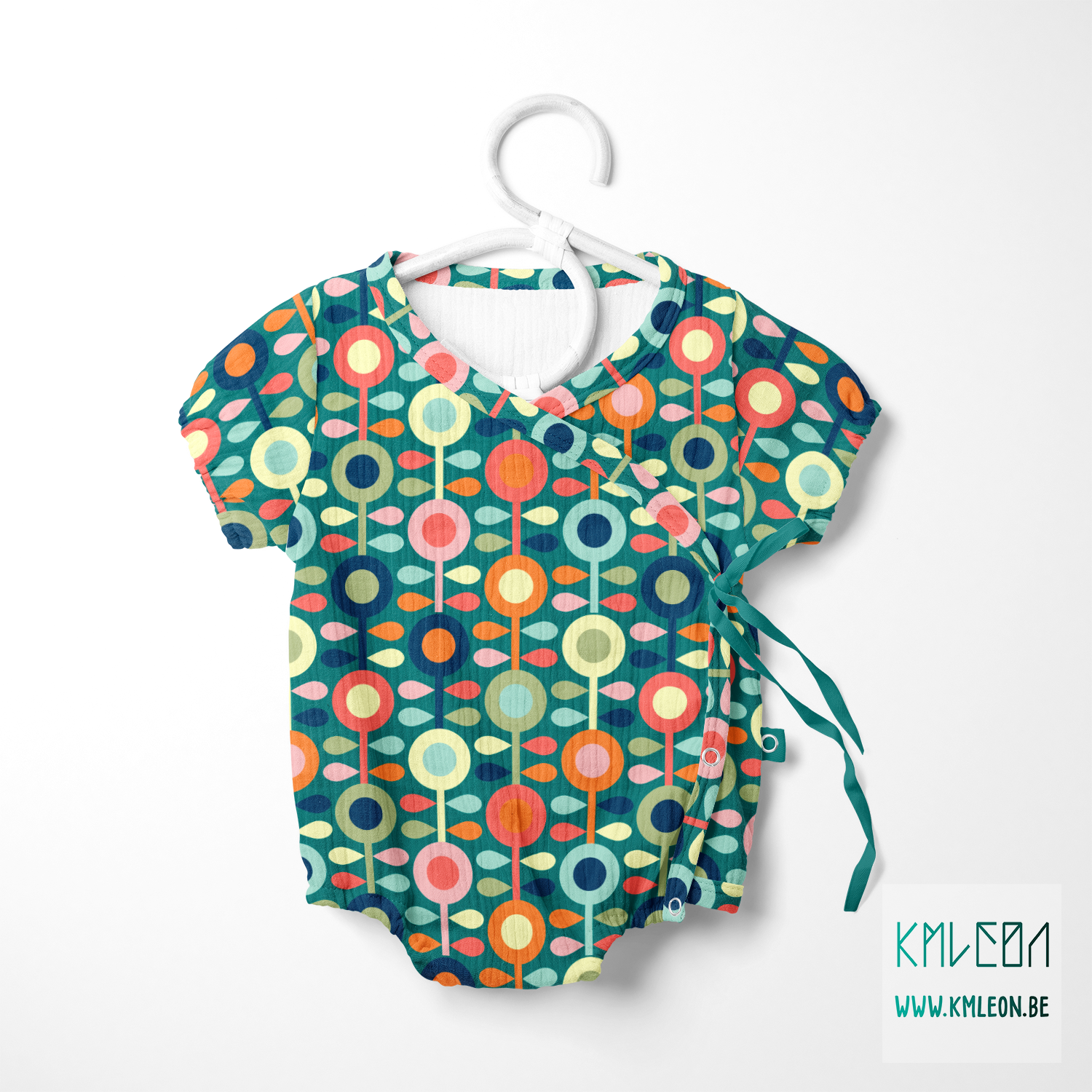 Zachte meerkleurige bloemen stof