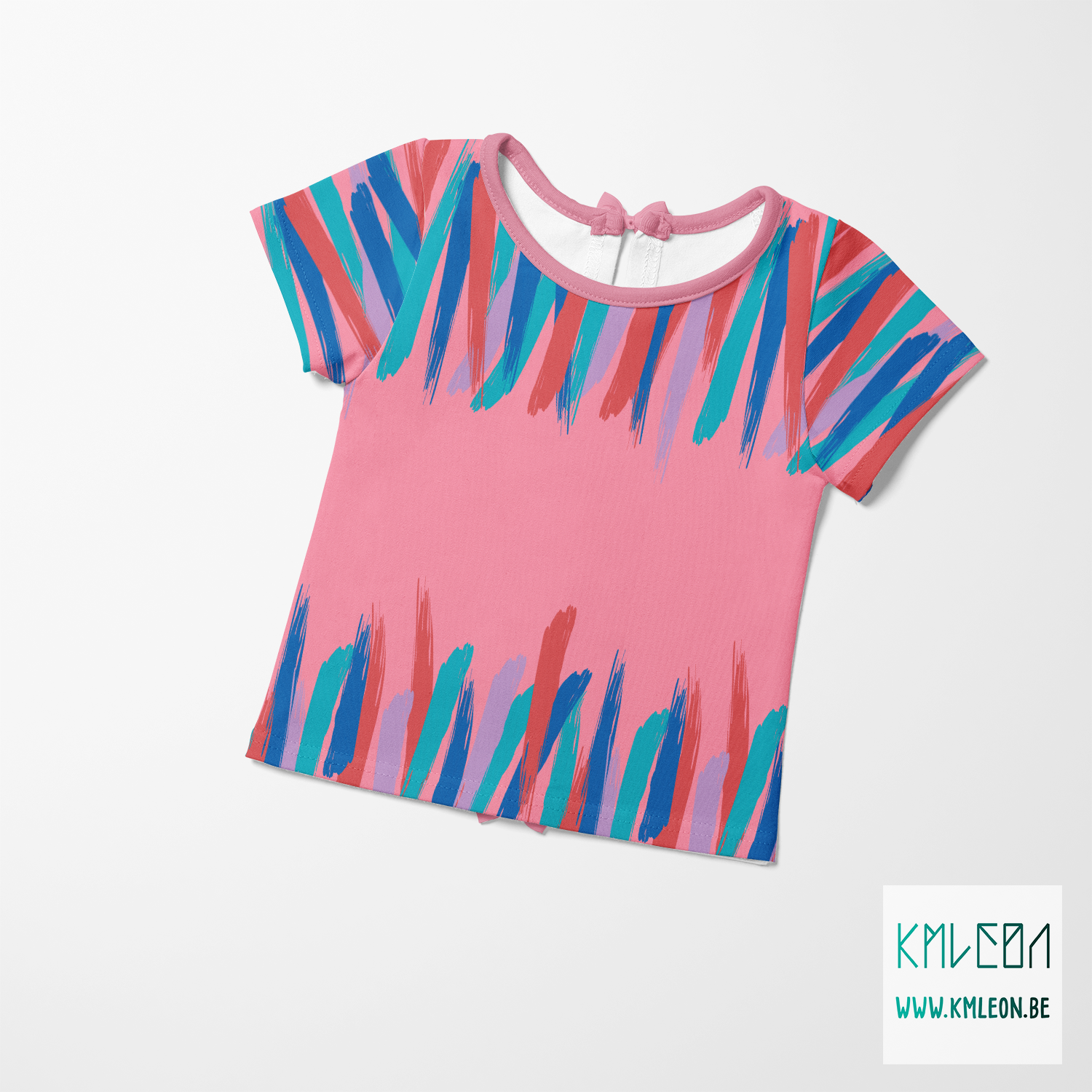 Paarse, blauwe, blauwgroene en rode penseelstreken stof