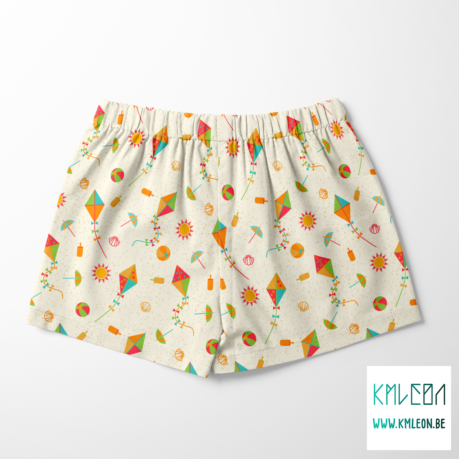 Vliegers op het strand stof