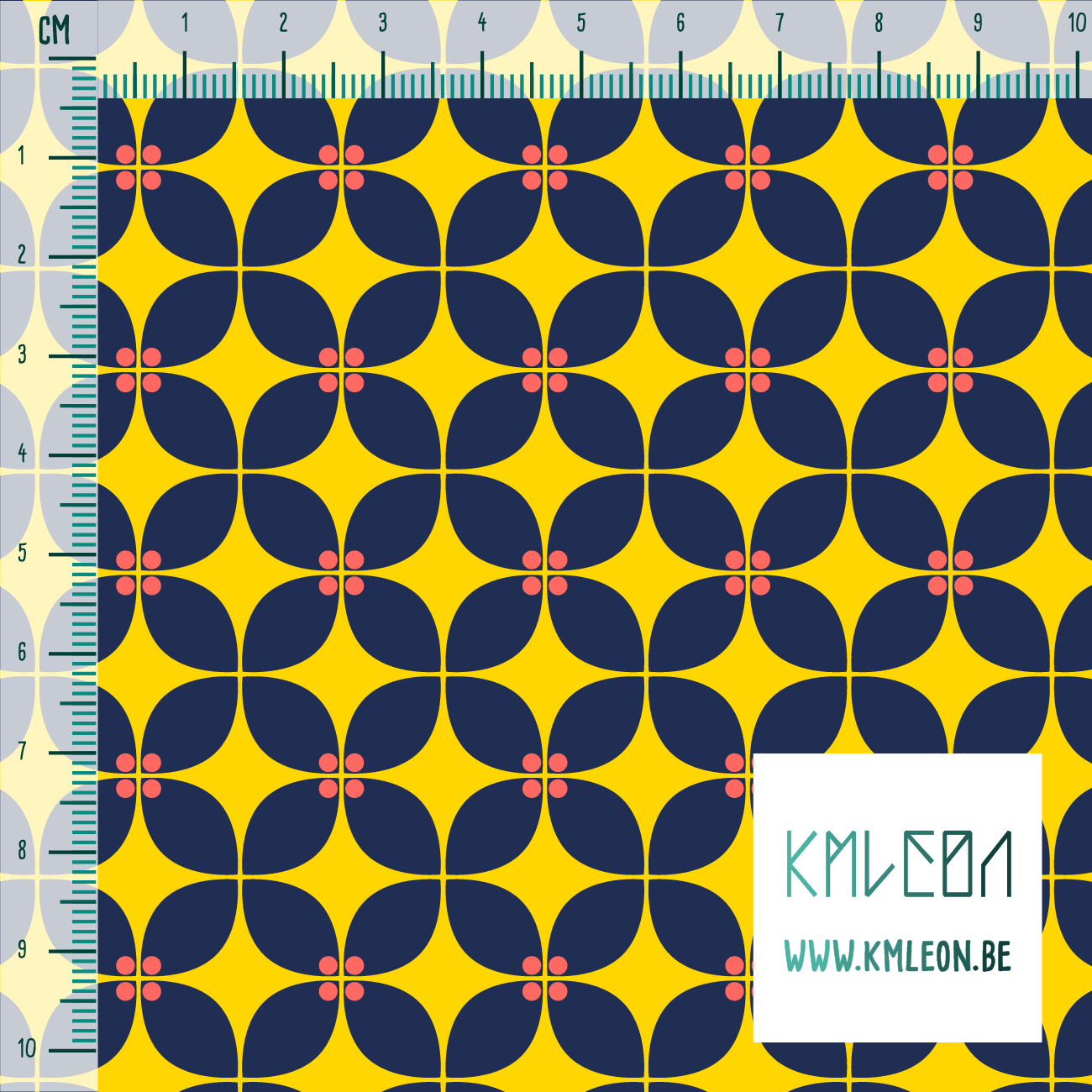 Blauwe en koraalroze bloemen stof