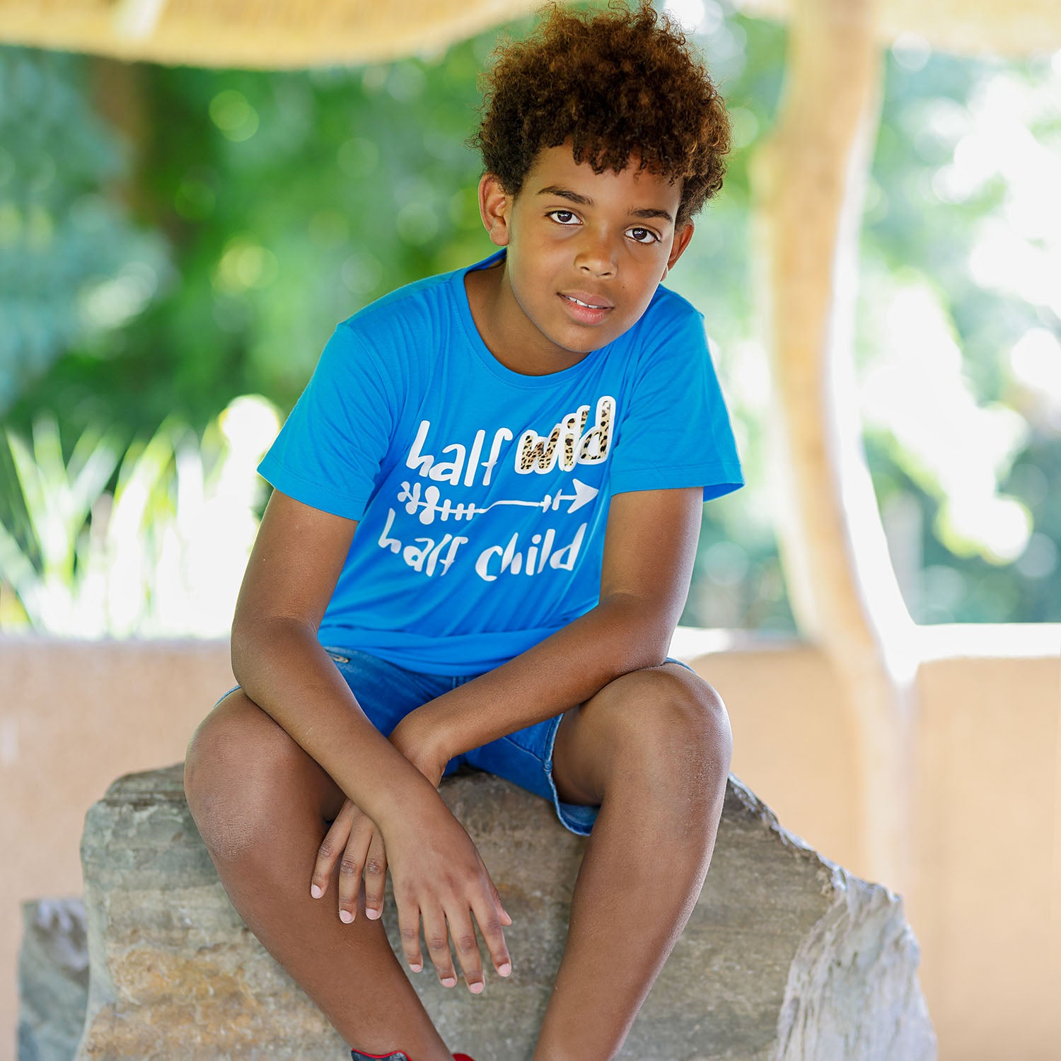 Half wild, Half child' kind shirt met korte mouwen