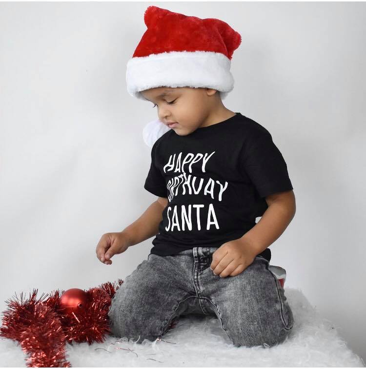 'Happy birthday Santa' kind shirt met korte mouwen
