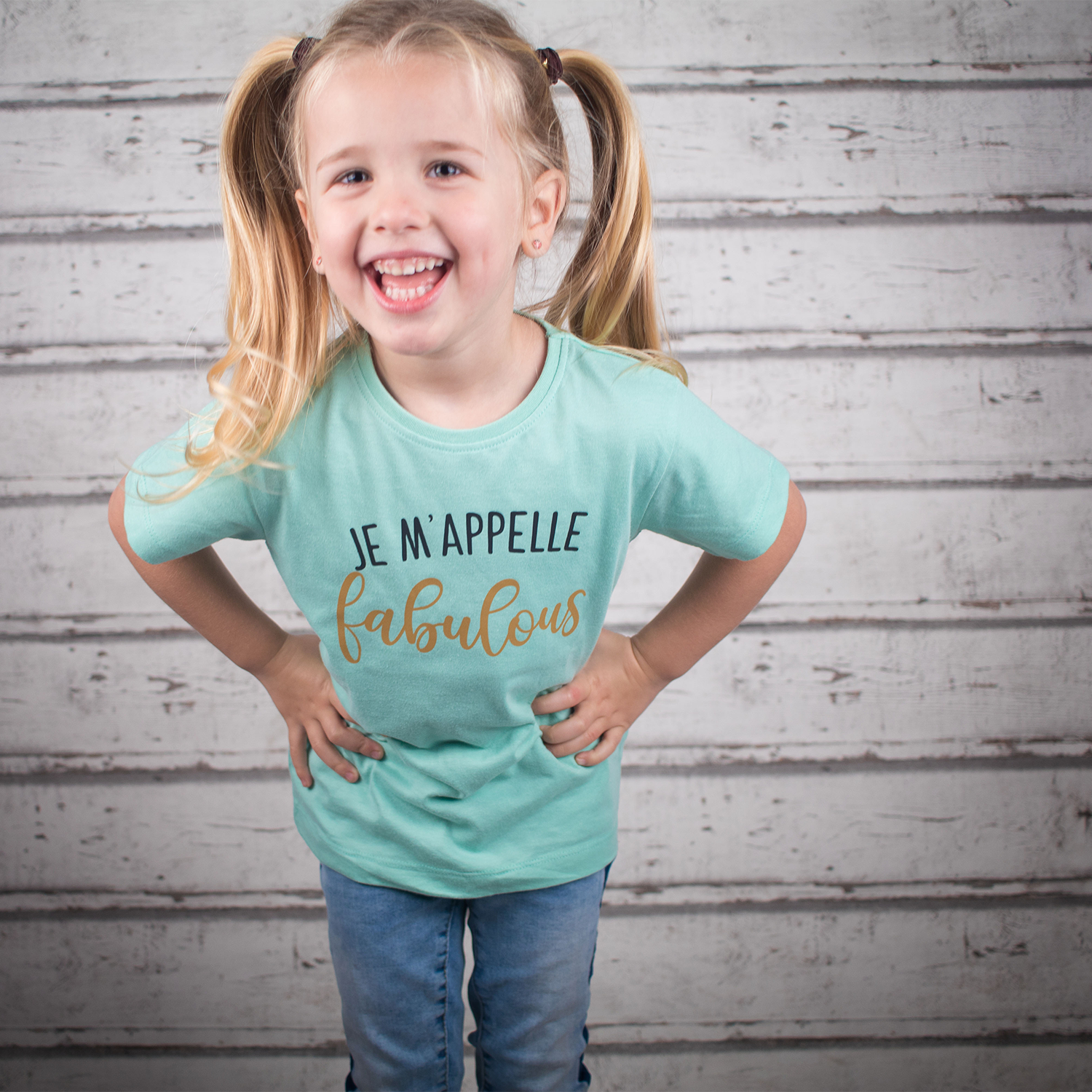 'Je m'appelle fabulous' kind shirt met korte mouwen