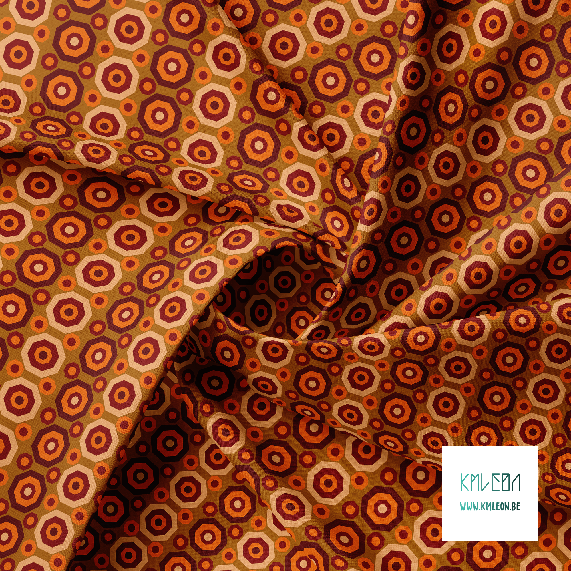 Retro achthoeken in bruin, beige en oranje stof