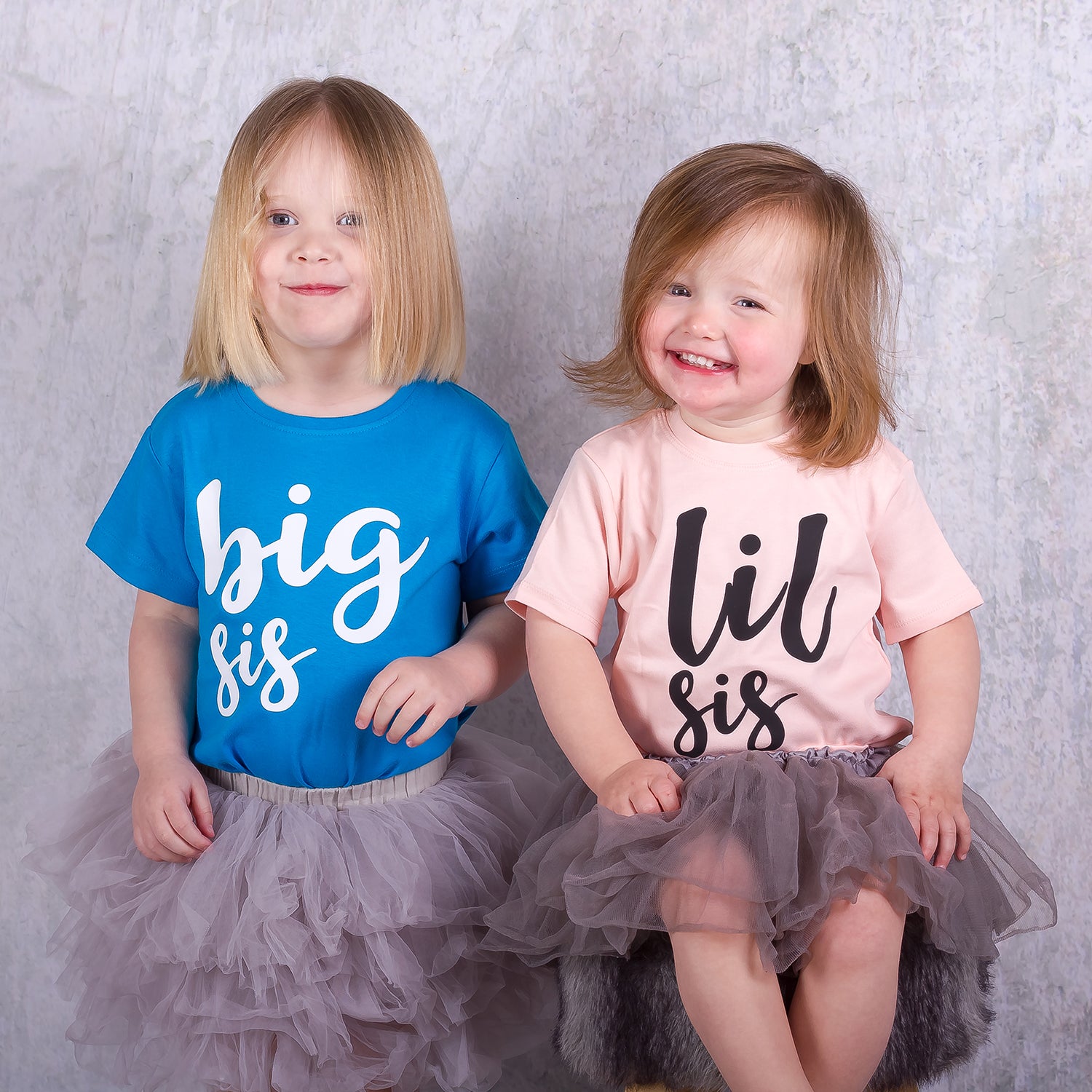 'Lil sis' baby shirt met korte mouwen