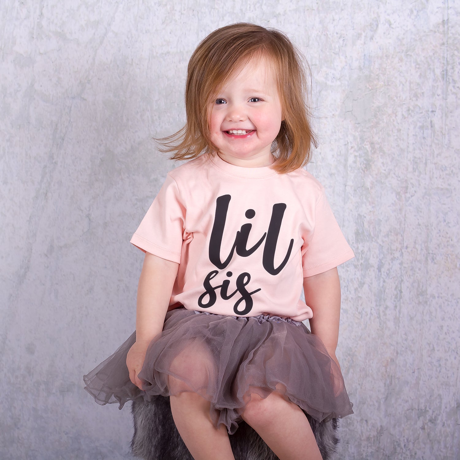 'Lil sis' baby shirt met korte mouwen