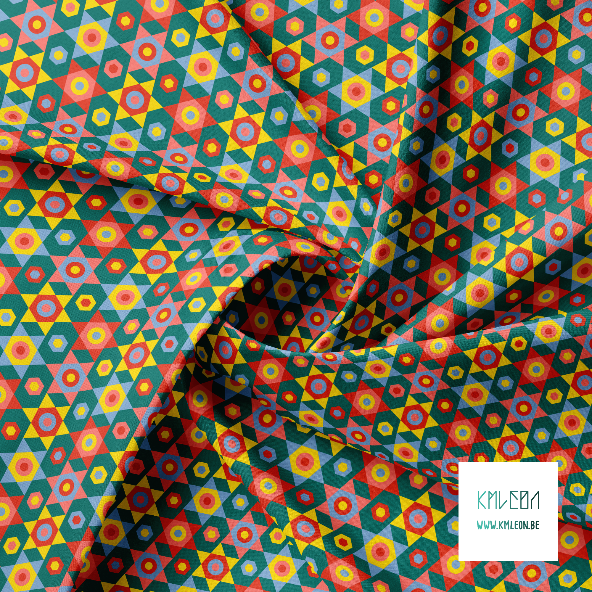 Rode, koraalroze, blauwe en gele sterren stof