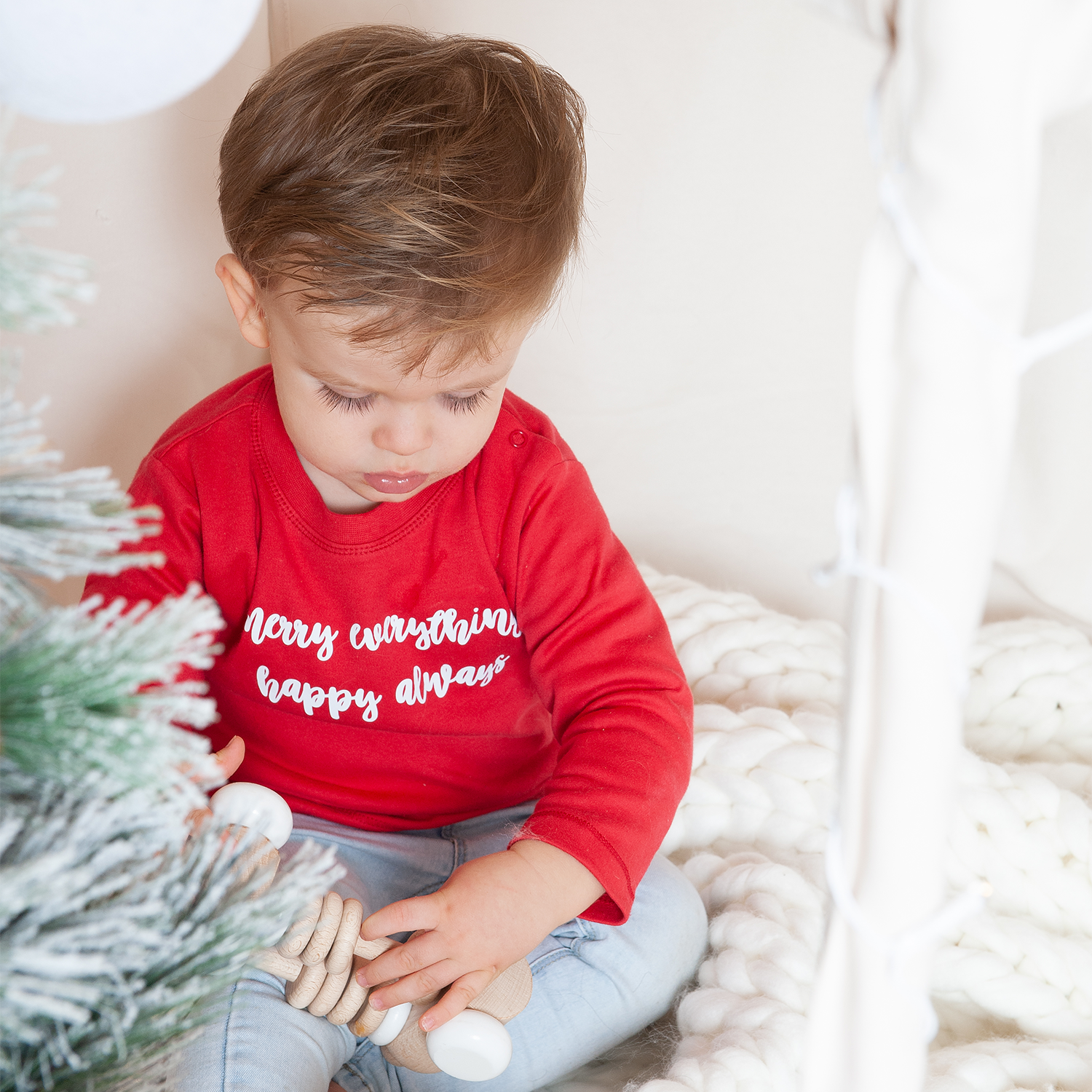 'Merry everything, Happy always' baby shirt met lange mouwen