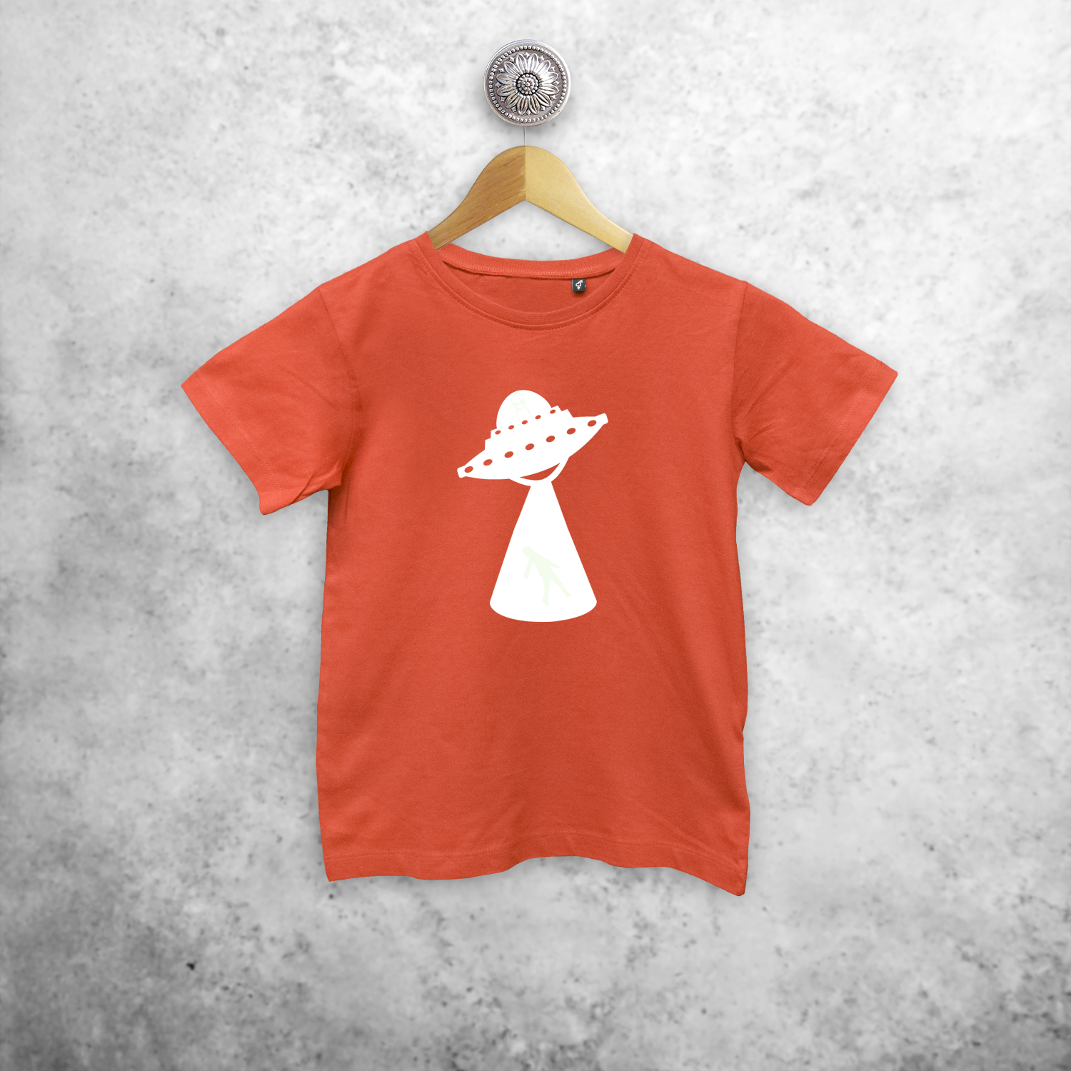 Alien ontvoering glow in the dark kind shirt met korte mouwen