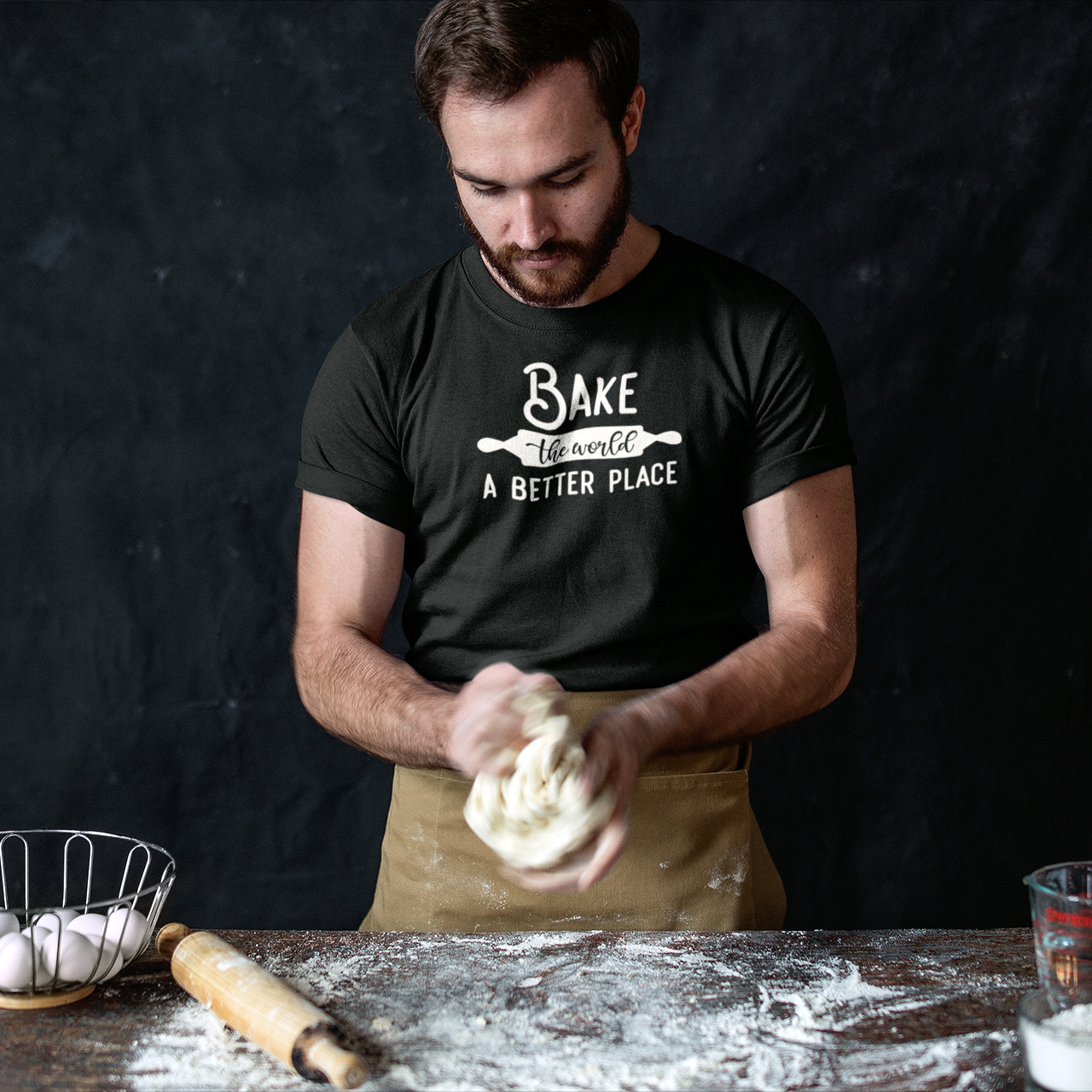 Bake the world a better place' volwassene shirt