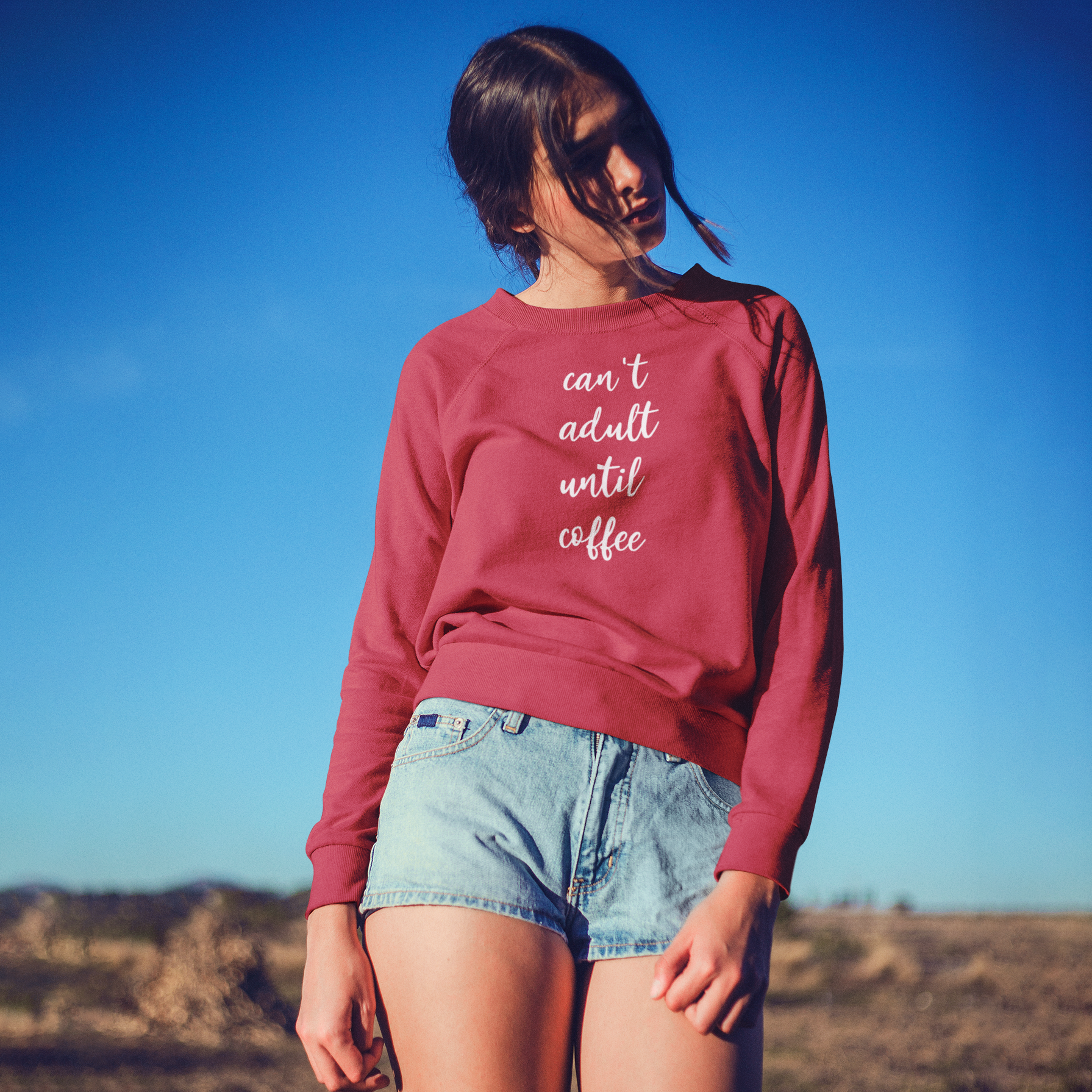 'Can't adult until coffee' trui