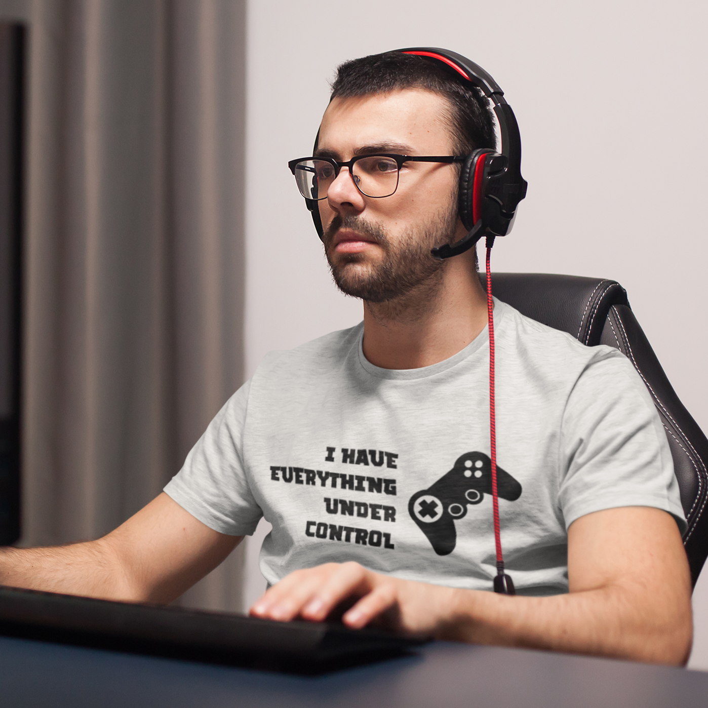 ‘I have everything under control’ volwassene shirt