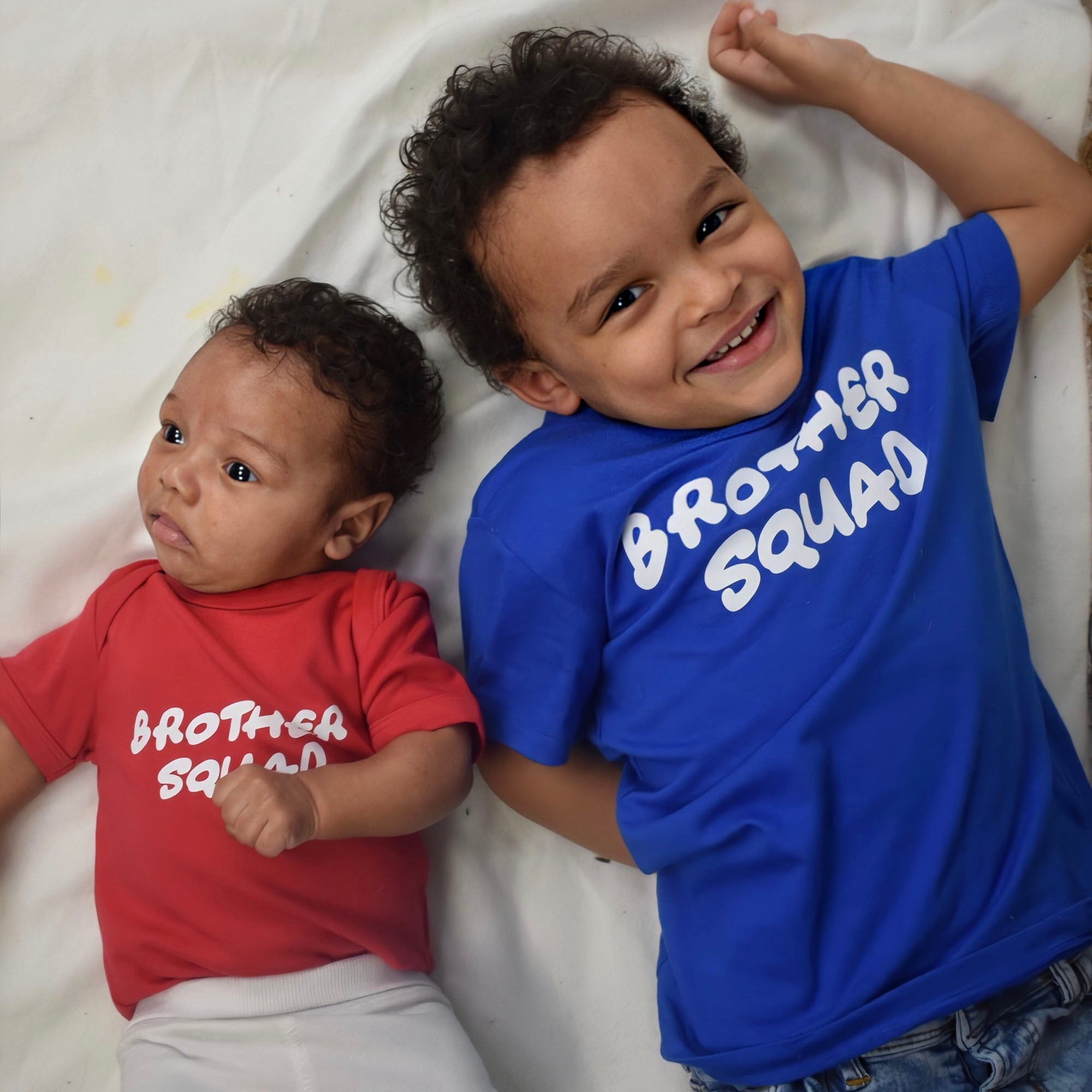 'Brother squad' kind shirt met korte mouwen