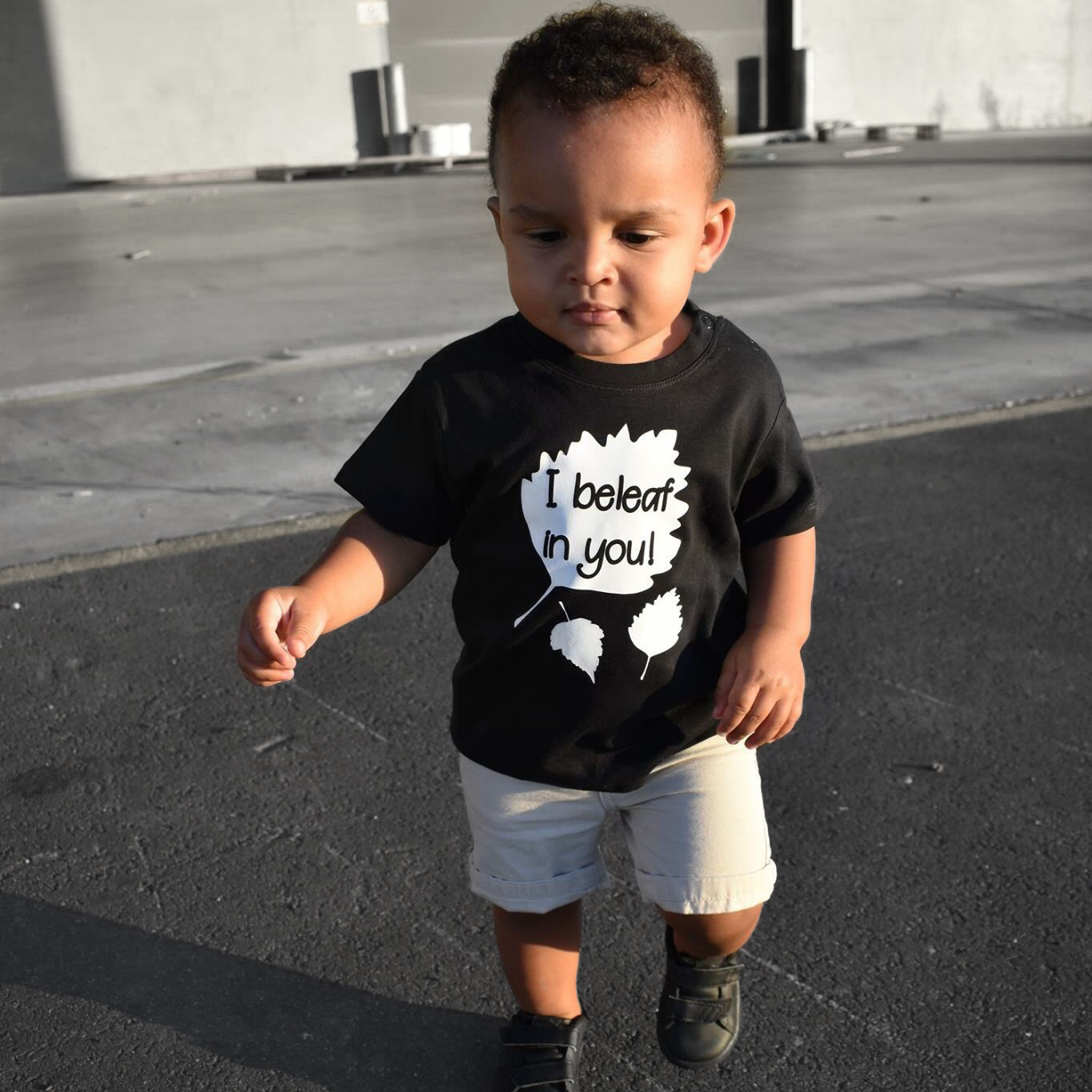 'I beleaf in you!' baby shirt met korte mouwen