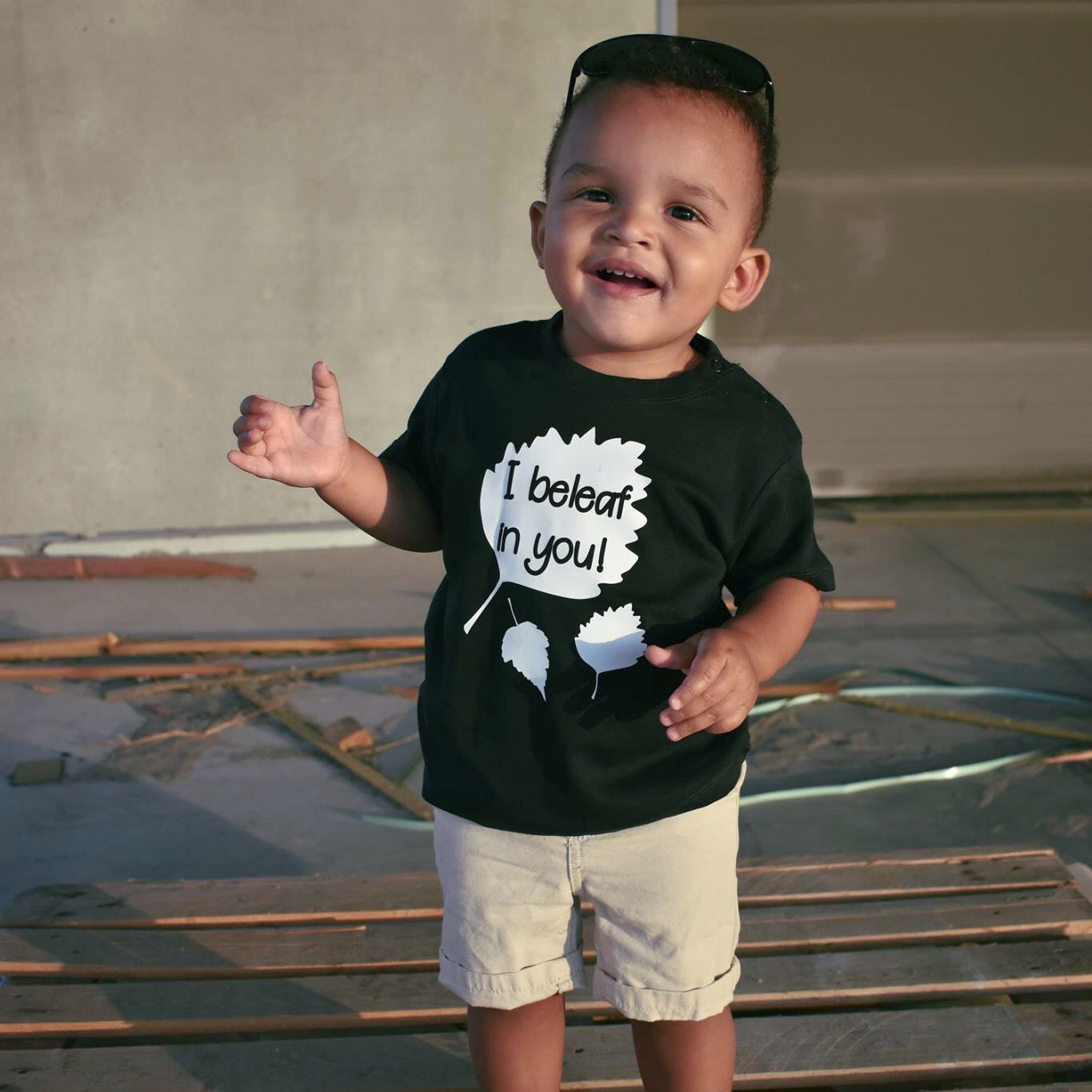 'I beleaf in you!' baby shirt met korte mouwen