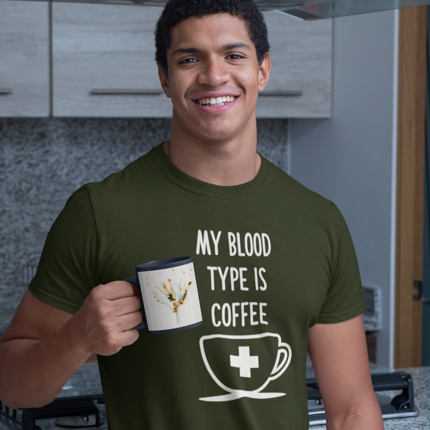 'My blood type is coffee' volwassene shirt