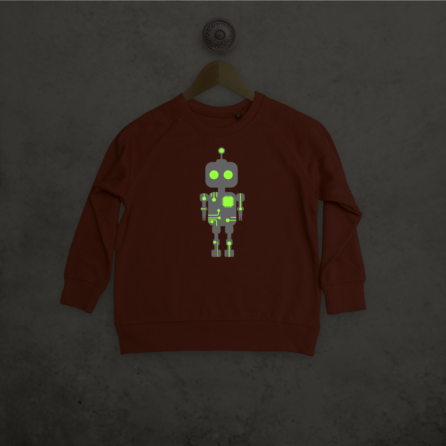Robot glow in the dark kind trui