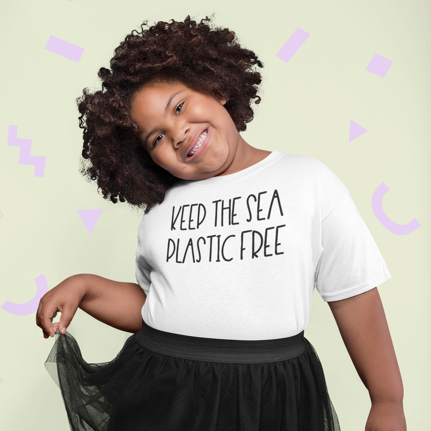 'Keep the sea plastic free' kind shirt met korte mouwen