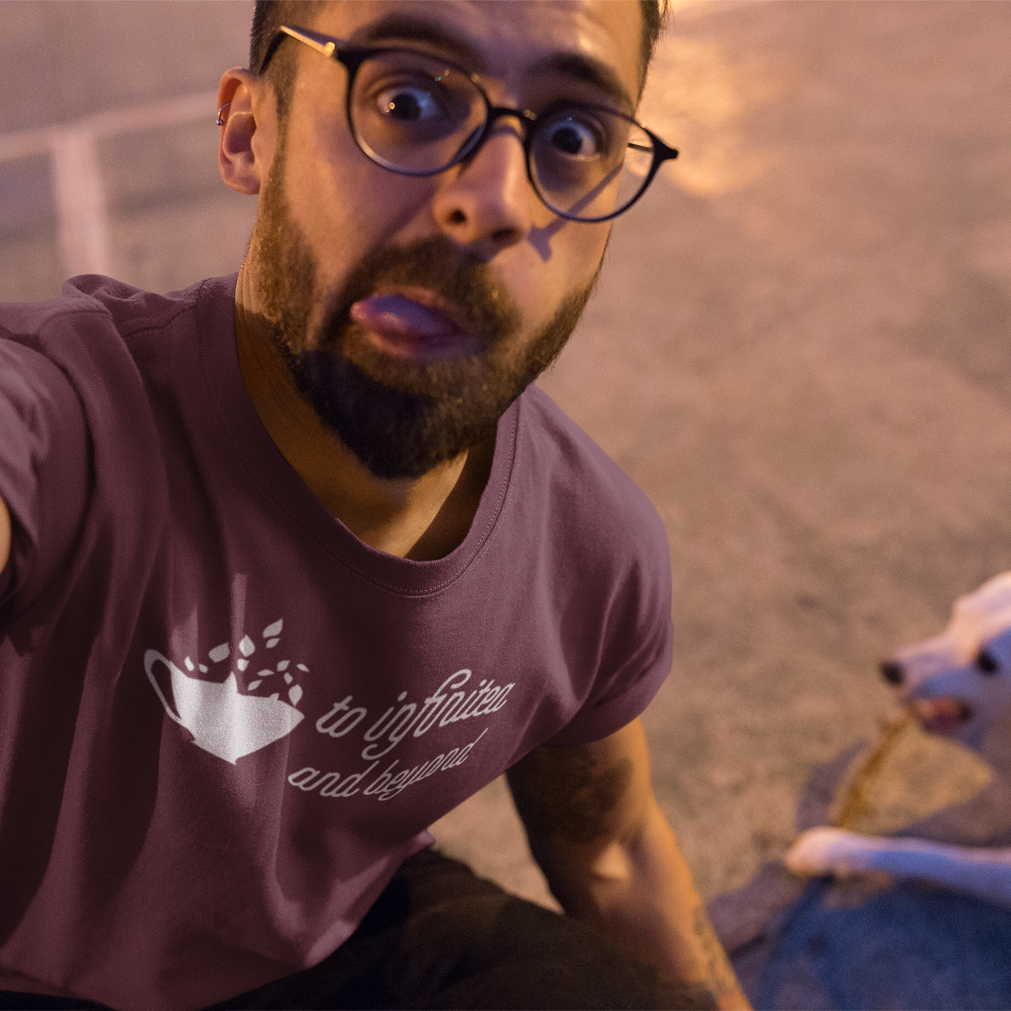 'To infinitea and beyond' volwassene shirt