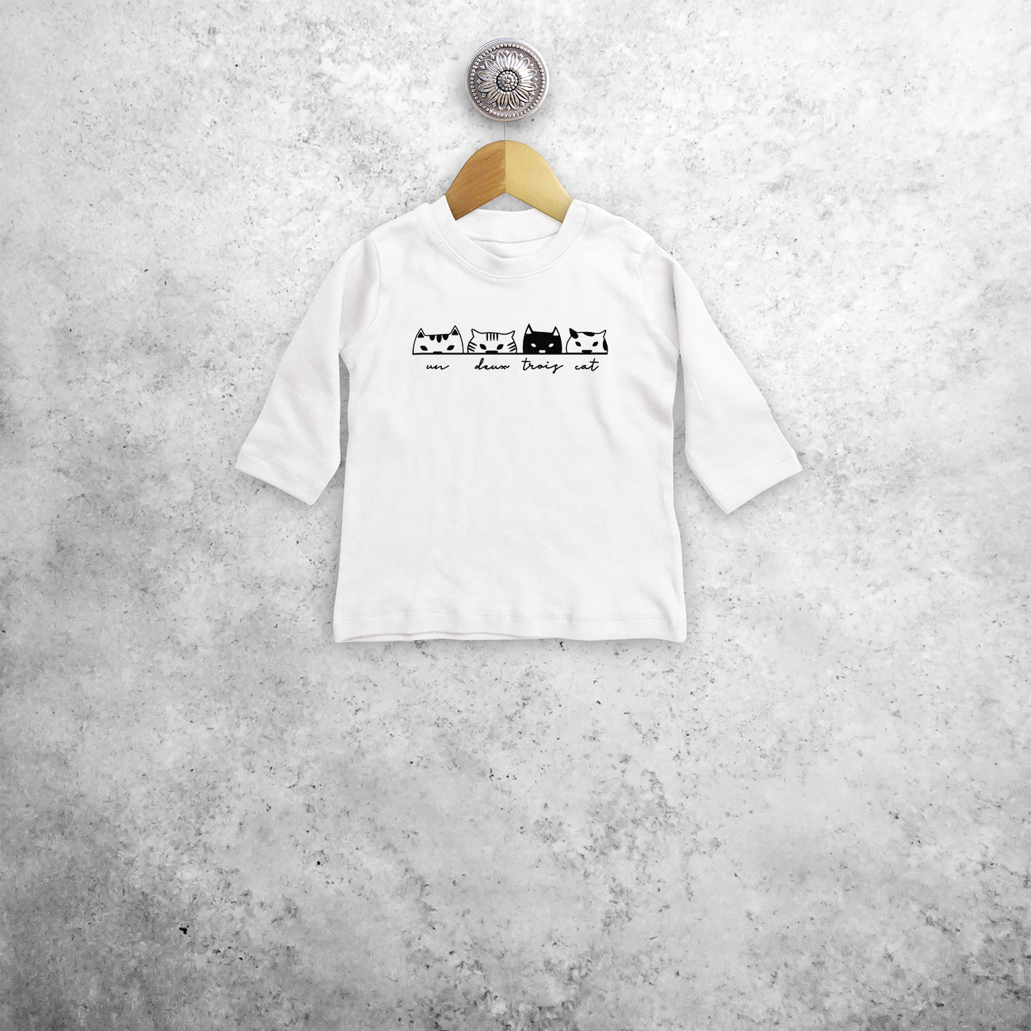 'Un deux trois cat' baby shirt met lange mouwen