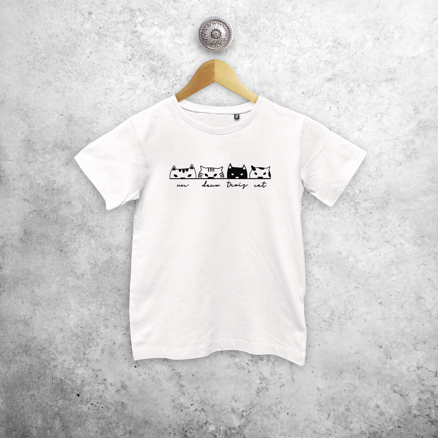 'Un deux trois cat' kind shirt met korte mouwen