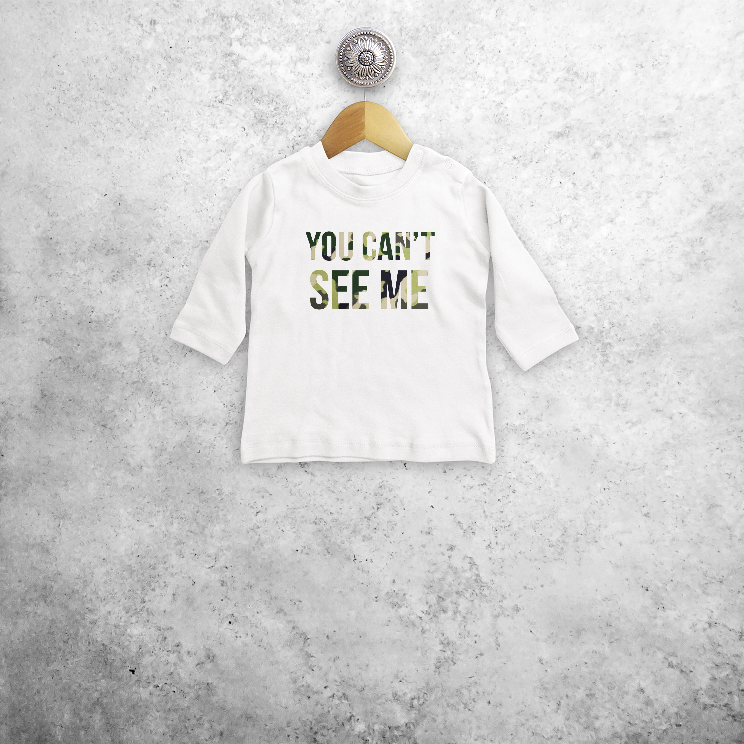 'You can't see me' baby shirt met lange mouwen
