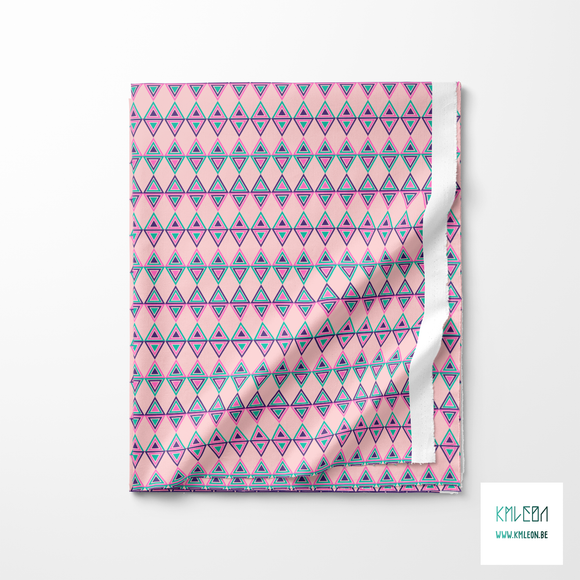 Roze, paarse en groene driehoeken stof