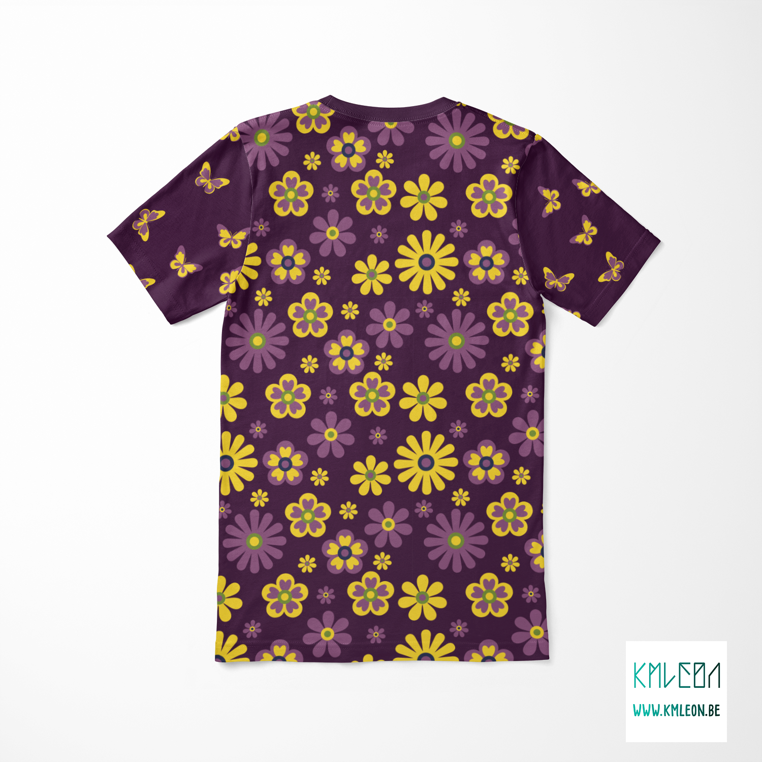 Bloemen en vlinders knip en stik t-shirt ©