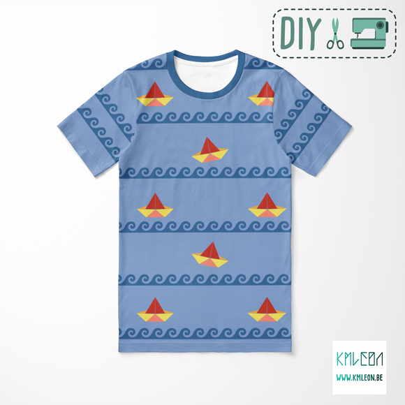 Paper boats and waves cut and sew t-shirt