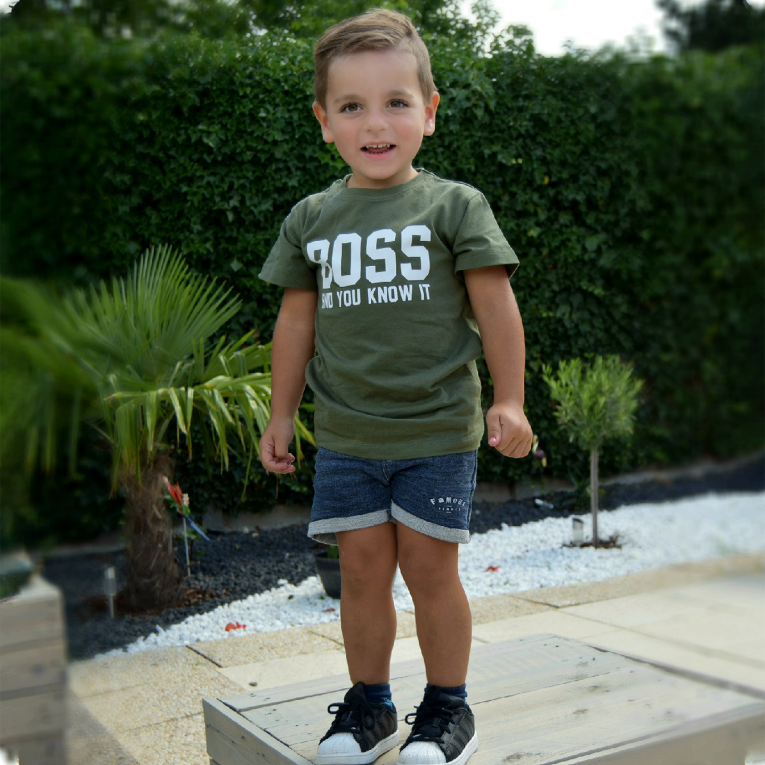 'Boss and you know it' kind shirt met korte mouwen