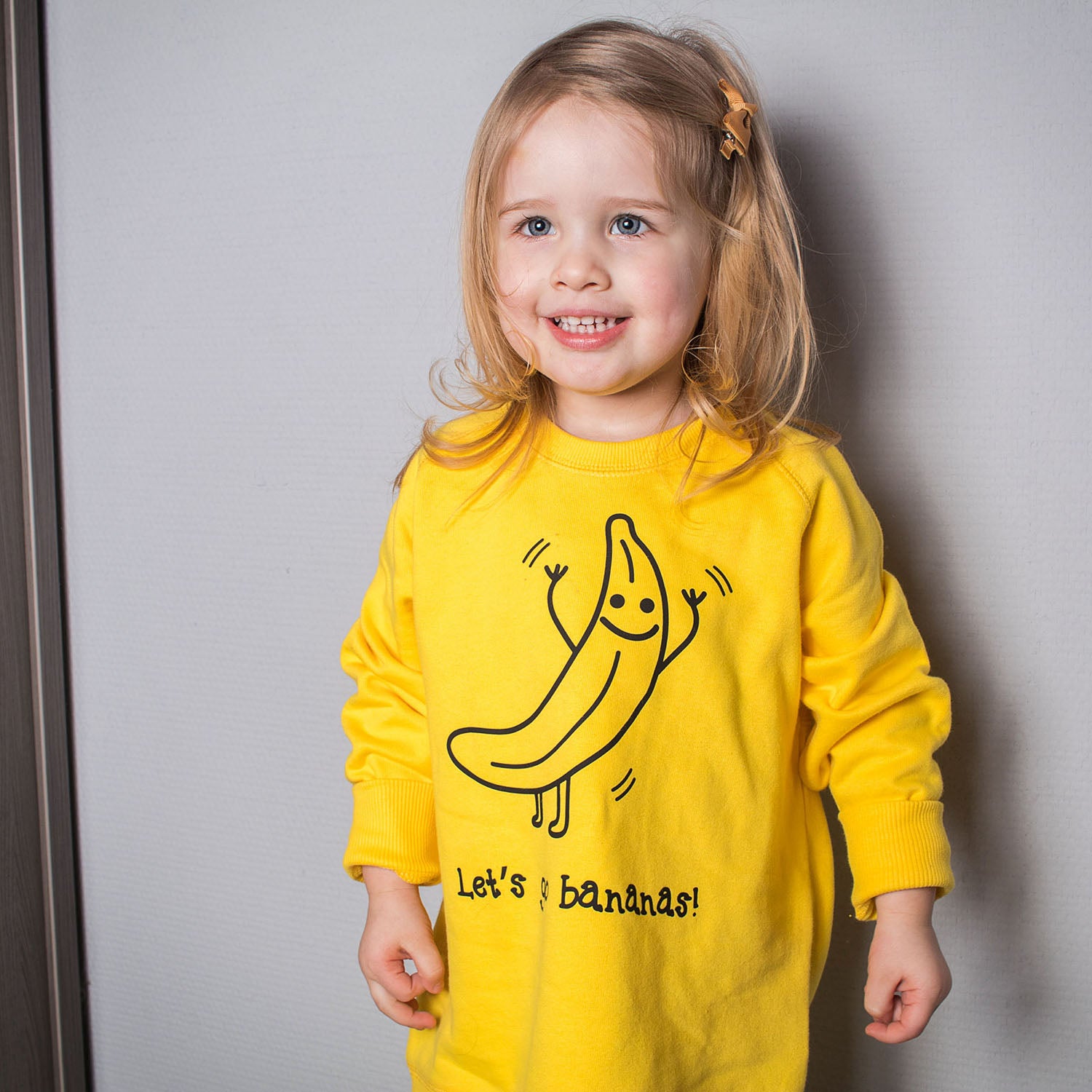 'Let's go bananas' kids sweater