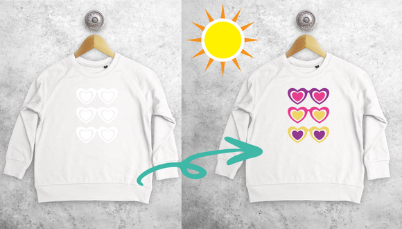 Sunglasses and hearts magic kids sweater