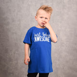 'Just being awesome' kind shirt met korte mouwen