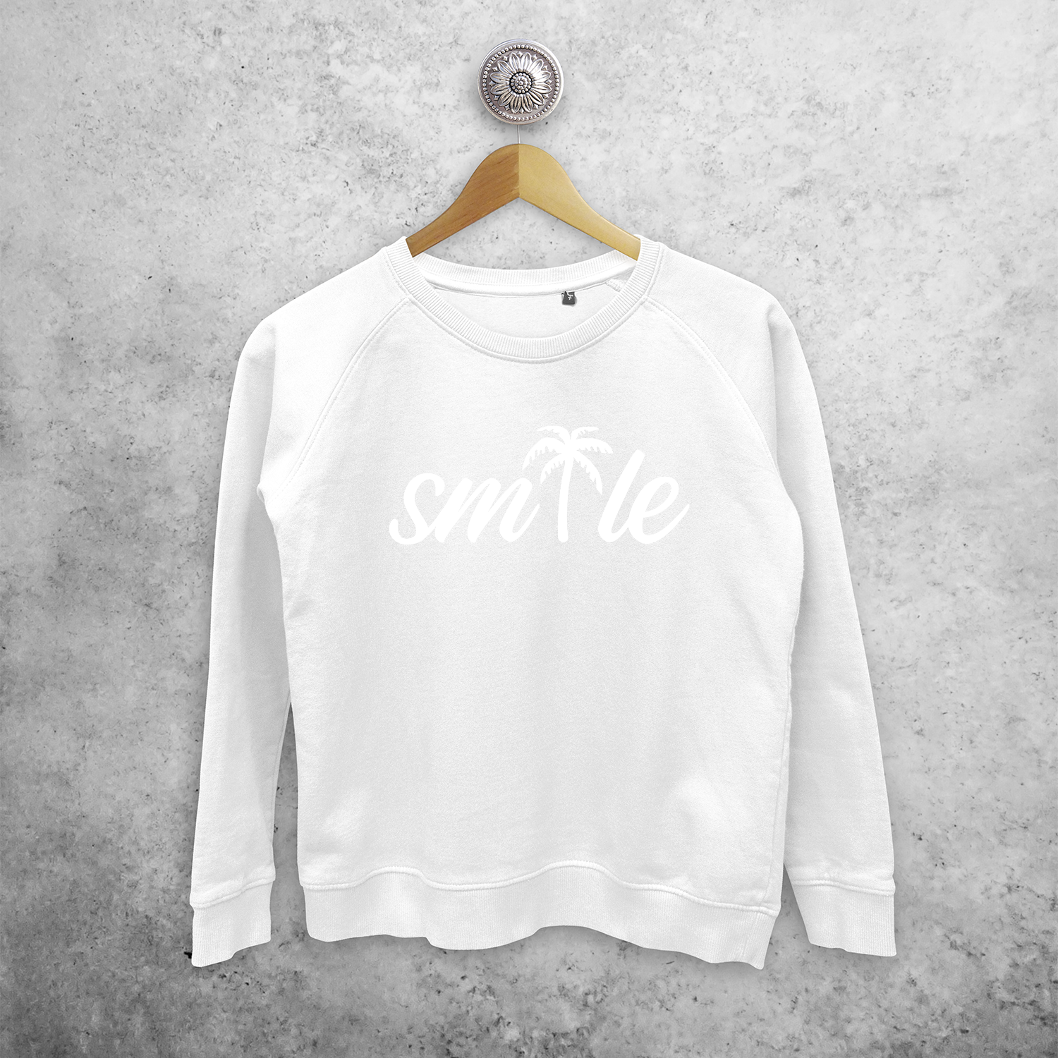 'Smile' magic sweater