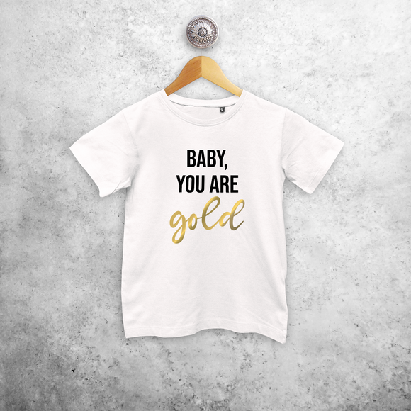 'Baby you are gold' kind shirt met korte mouwen