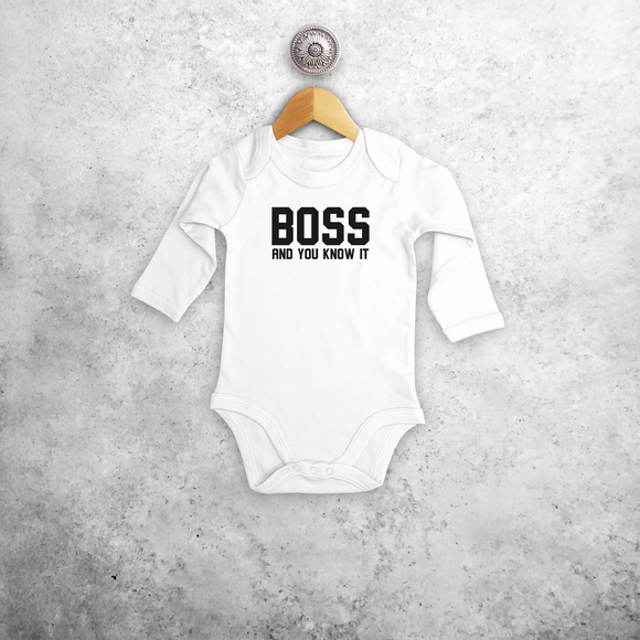 'Boss and you know it' baby kruippakje met lange mouwen