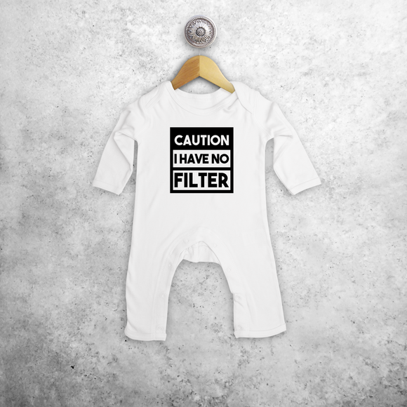 'Caution: I have no filter' baby romper met lange mouwen
