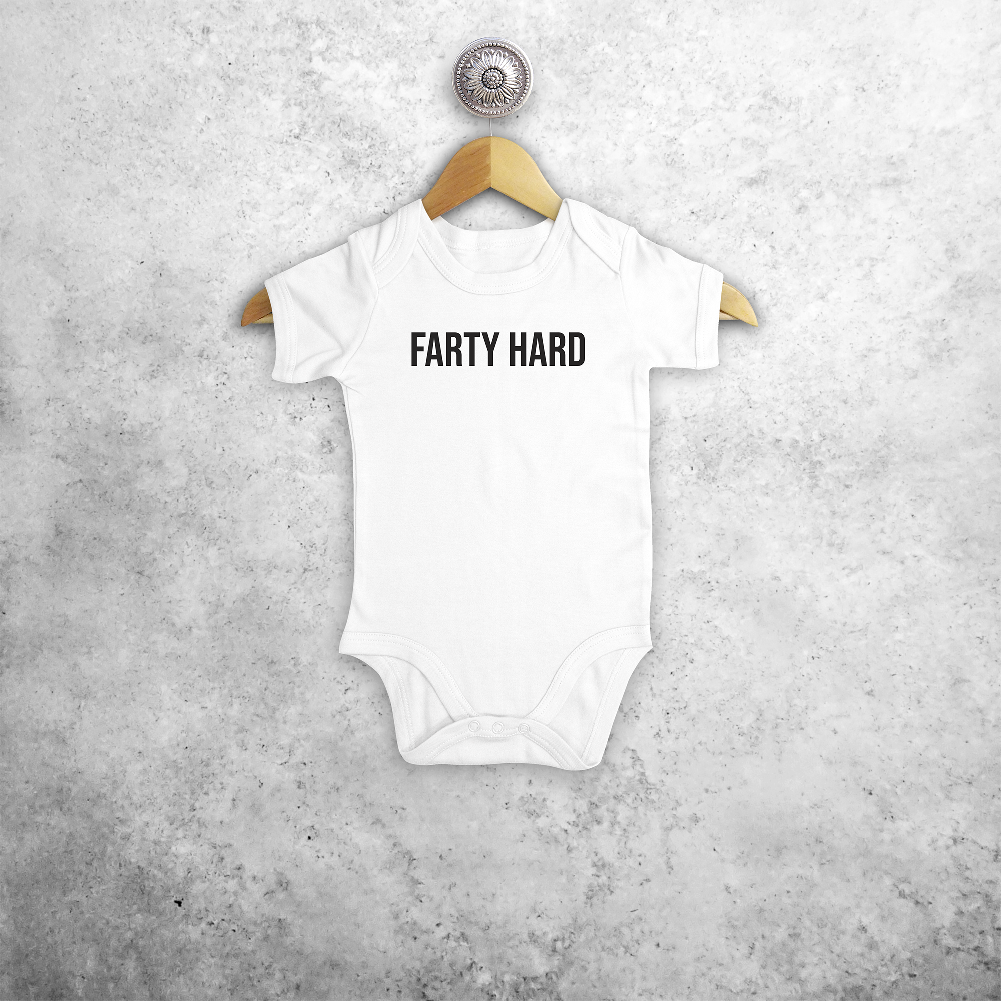 'Farty hard' baby shortsleeve bodysuit