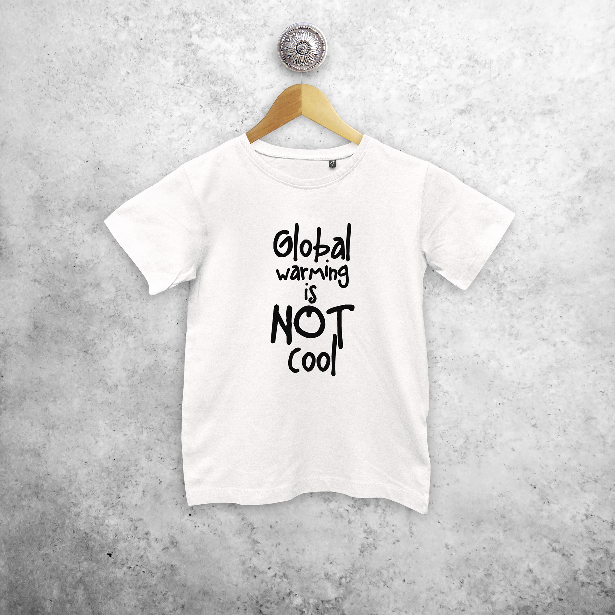 'Global warming is not cool' kind shirt met korte mouwen