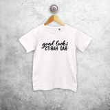 'Good looks - Bad habits' kind shirt met korte mouwen