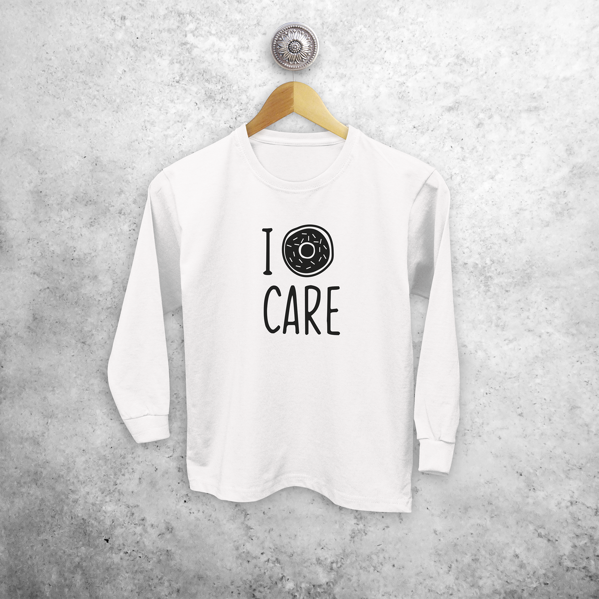 'I donut care' kind shirt met lange mouwen
